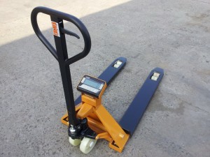 Pallet truck scale